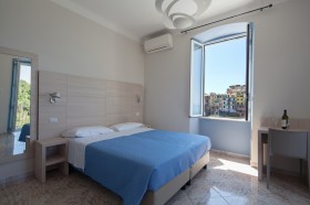 Room superior with balcony sea view - CECIO Ristorante Camere